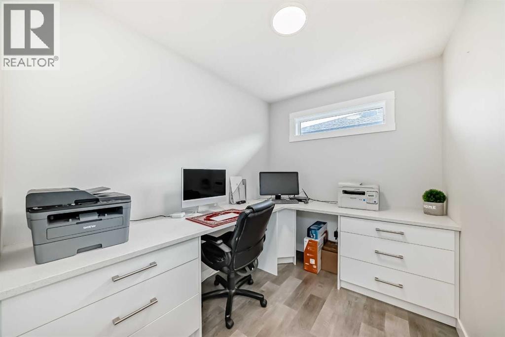 748 Midtown Drive SW — photo 29