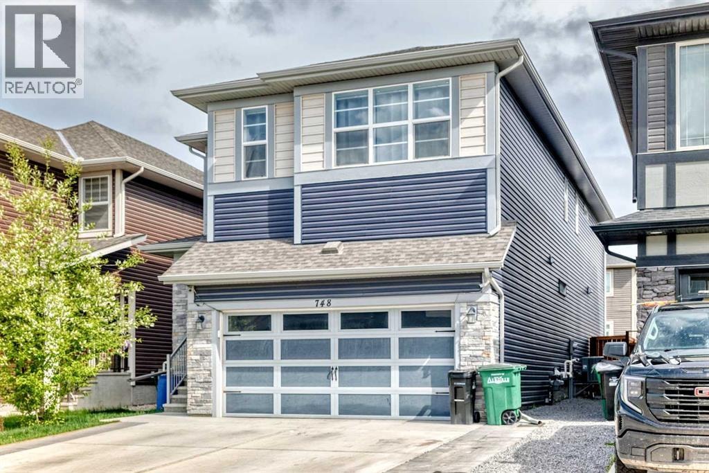 748 Midtown Drive SW — photo 2