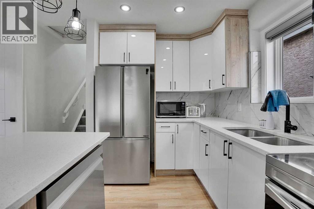 51 Taraglen Road NE — photo 16