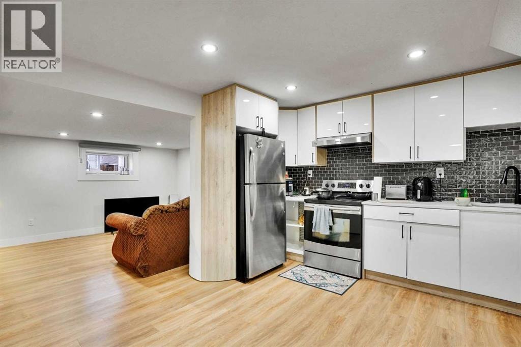 51 Taraglen Road NE — photo 36