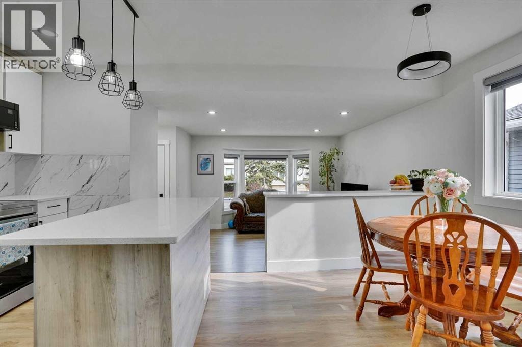 51 Taraglen Road NE — photo 17