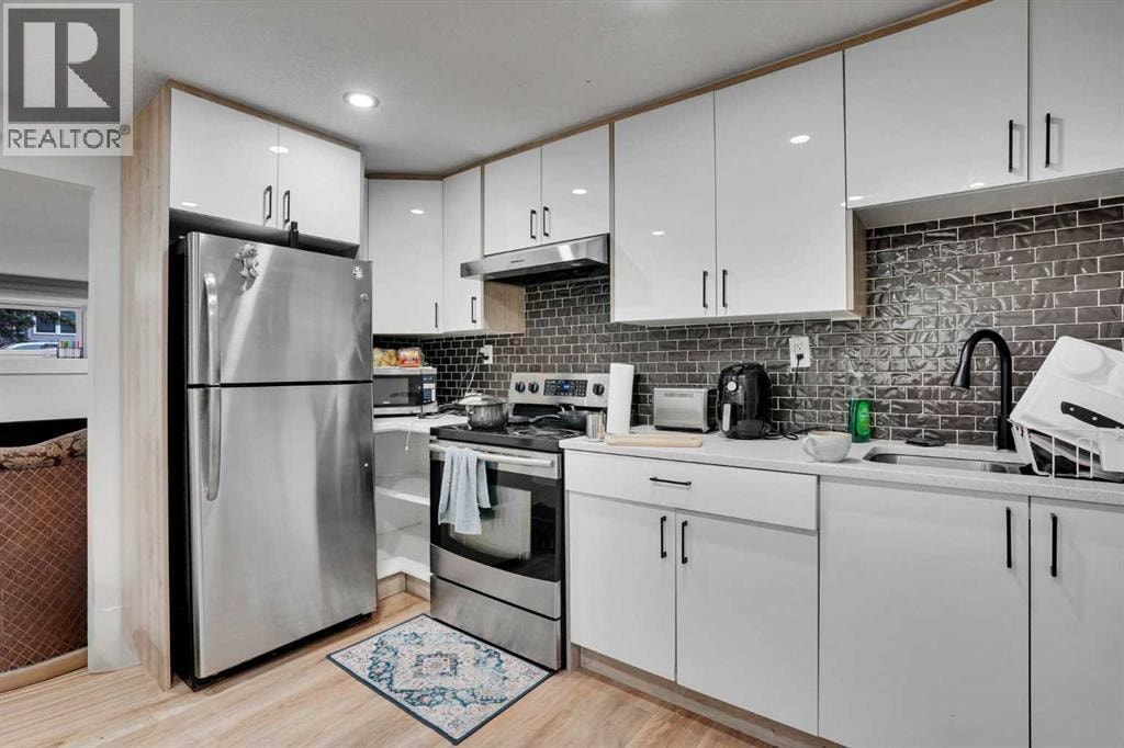 51 Taraglen Road NE — photo 34