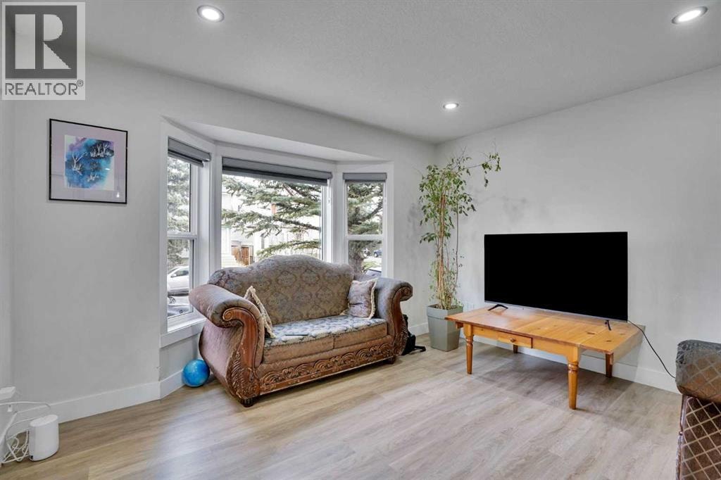 51 Taraglen Road NE — photo 7