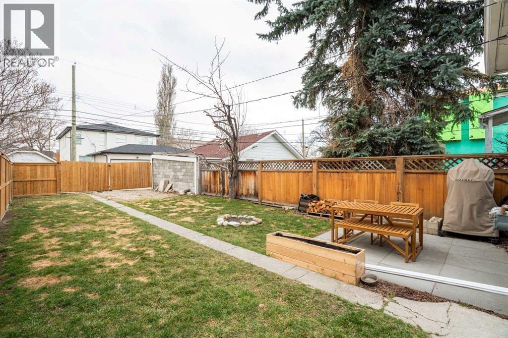 317 18 Avenue NW — photo 25