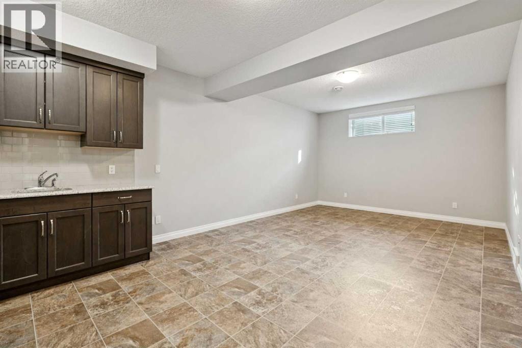 383 Evansglen Drive NW — photo 27