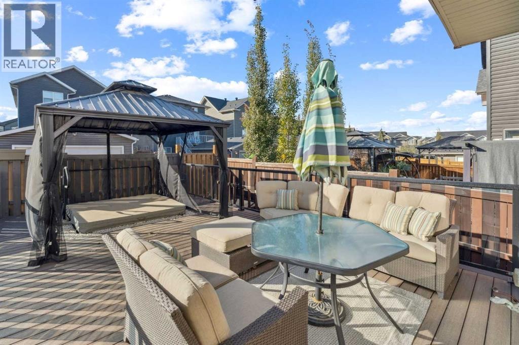 383 Evansglen Drive NW — photo 11