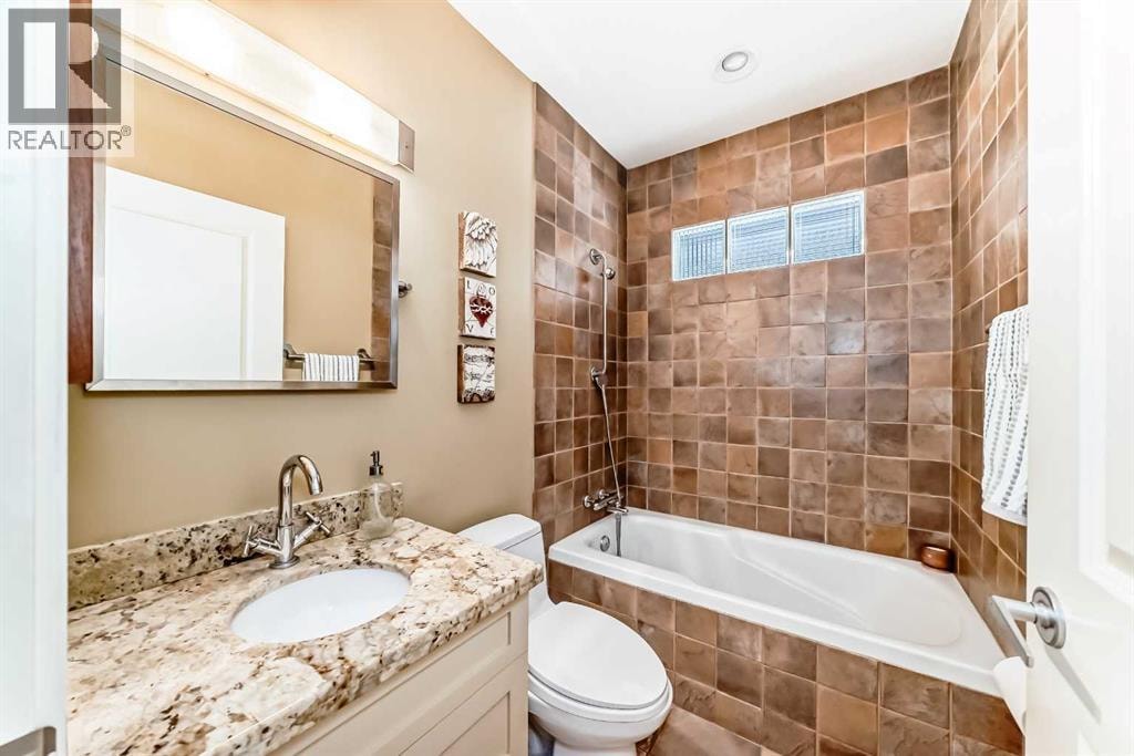 3631 12 Street SW — photo 20