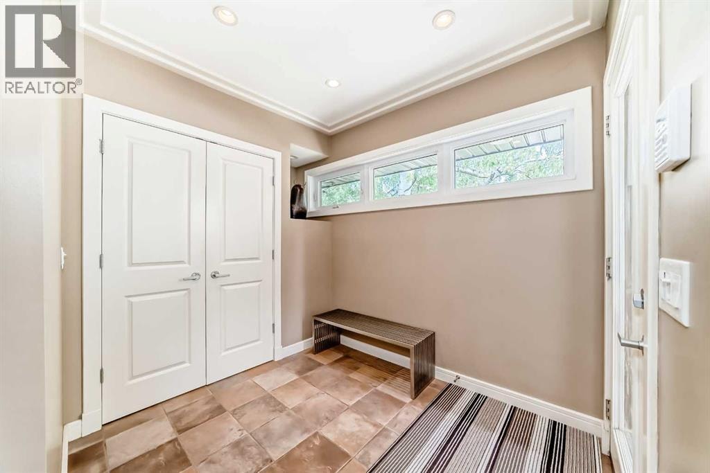 3631 12 Street SW — photo 5