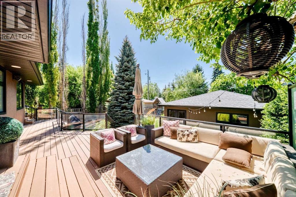 3631 12 Street SW — photo 30