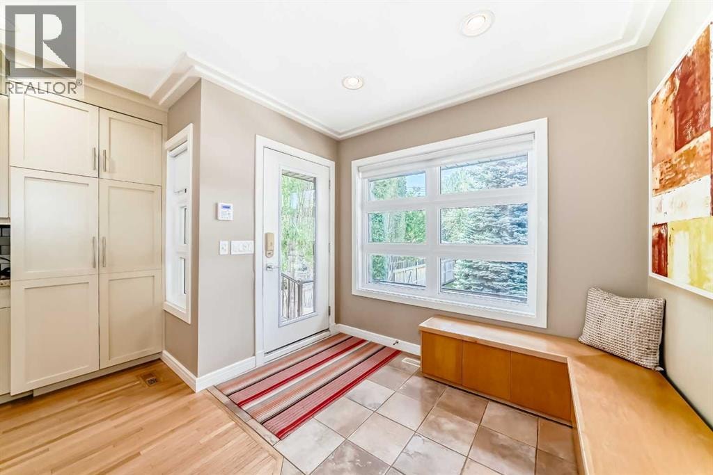 3631 12 Street SW — photo 22