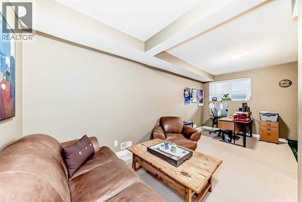 3631 12 Street SW — photo 27