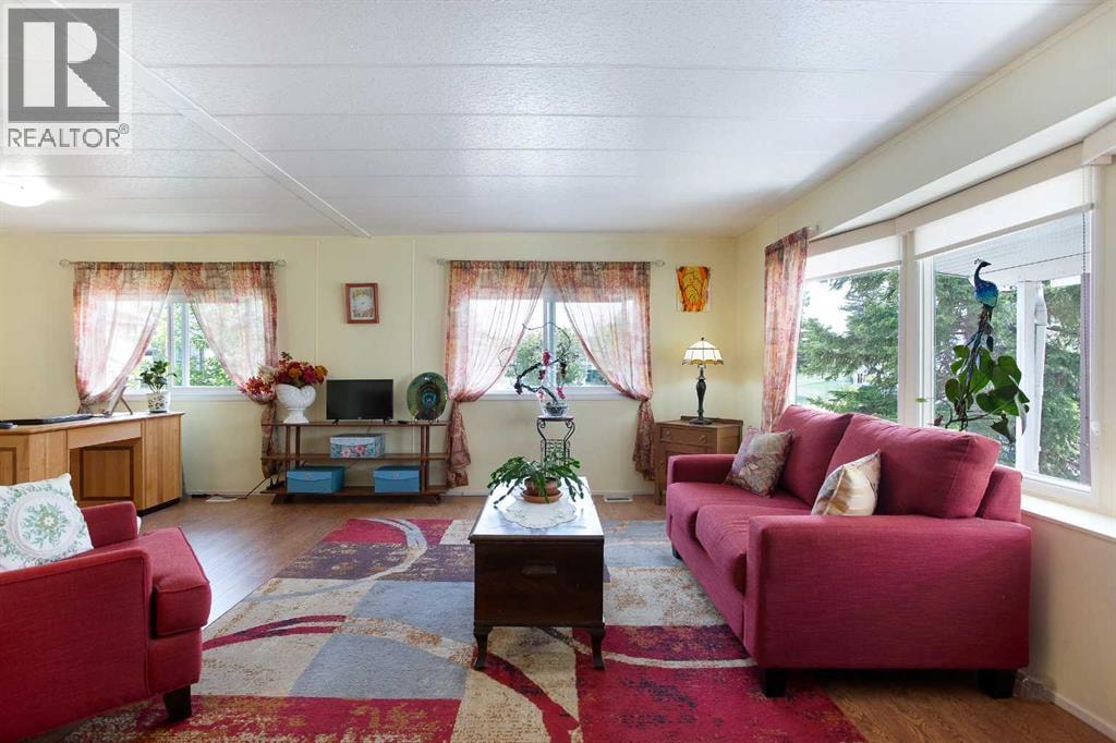 271, 99 Arbour Lake Road NW — photo 12