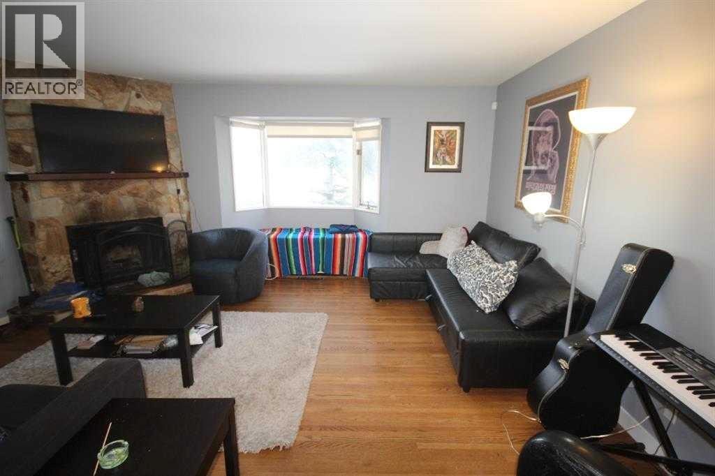 3824 BRANTFORD Drive NW — photo 5