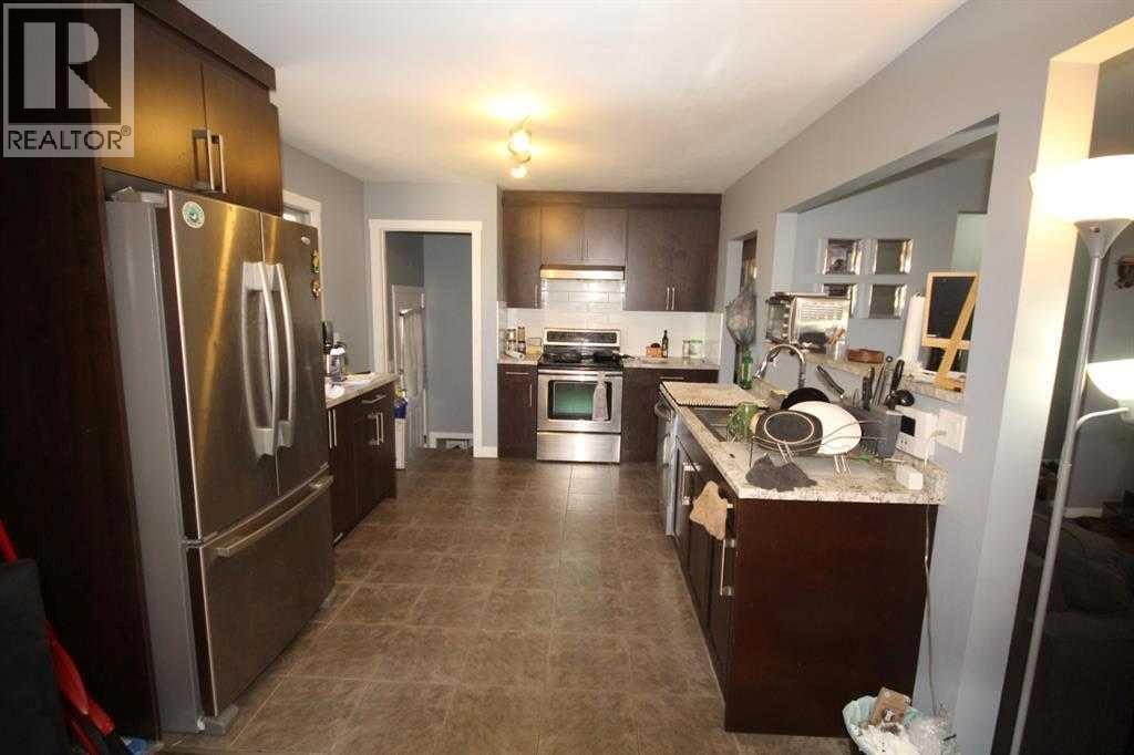 3824 BRANTFORD Drive NW — photo 7