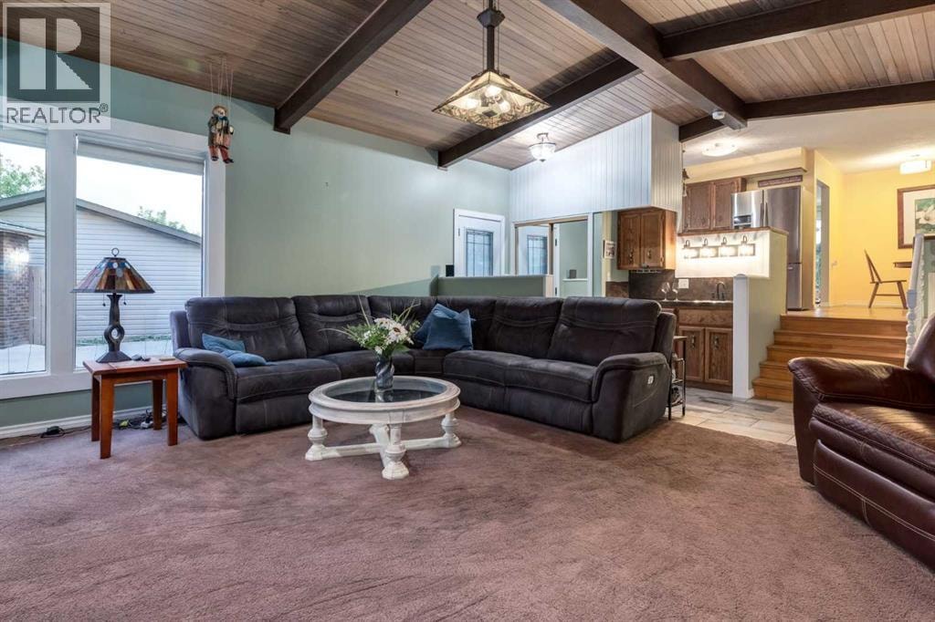 220 Oakridge Place SW — photo 14