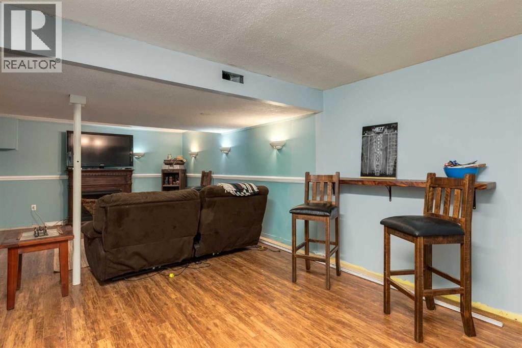 220 Oakridge Place SW — photo 28