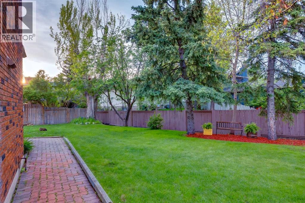 220 Oakridge Place SW — photo 37