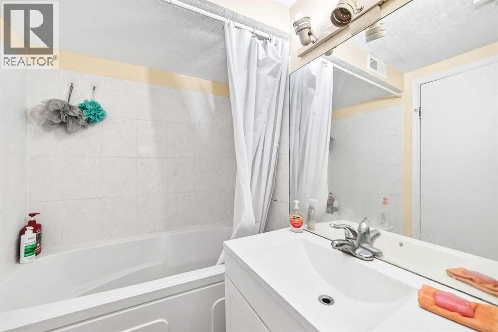 5051 Vantage Crescent NW — photo 22