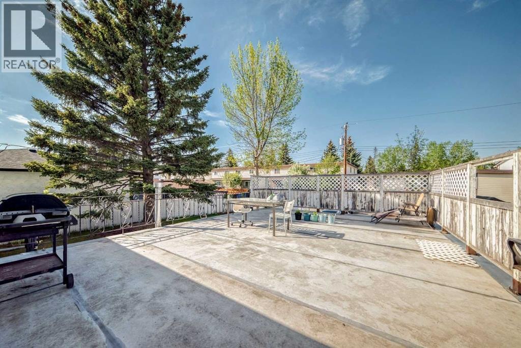 5051 Vantage Crescent NW — photo 24