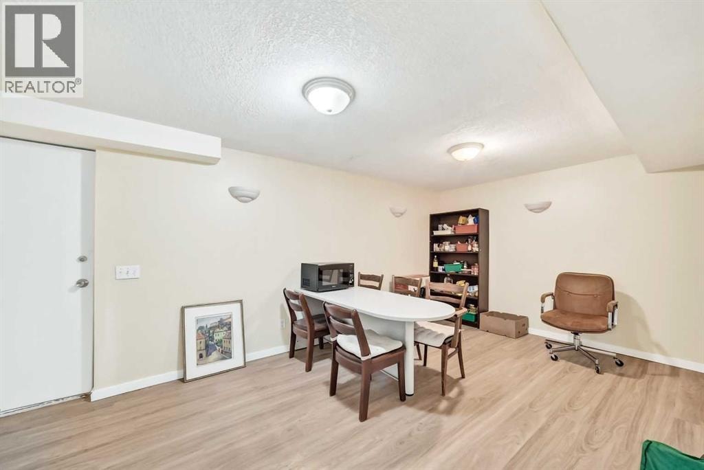 5051 Vantage Crescent NW — photo 16