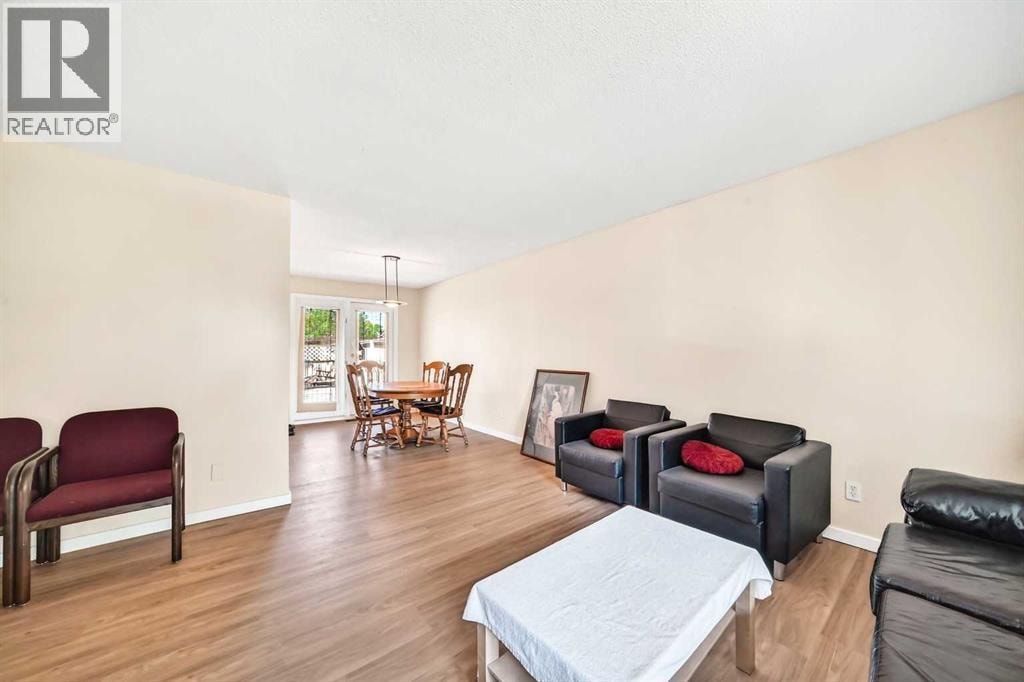 5051 Vantage Crescent NW — photo 8