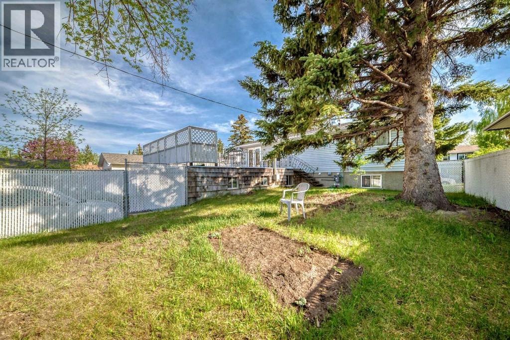 5051 Vantage Crescent NW — photo 27