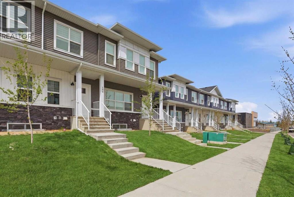 154 Merganser Drive W — photo 2