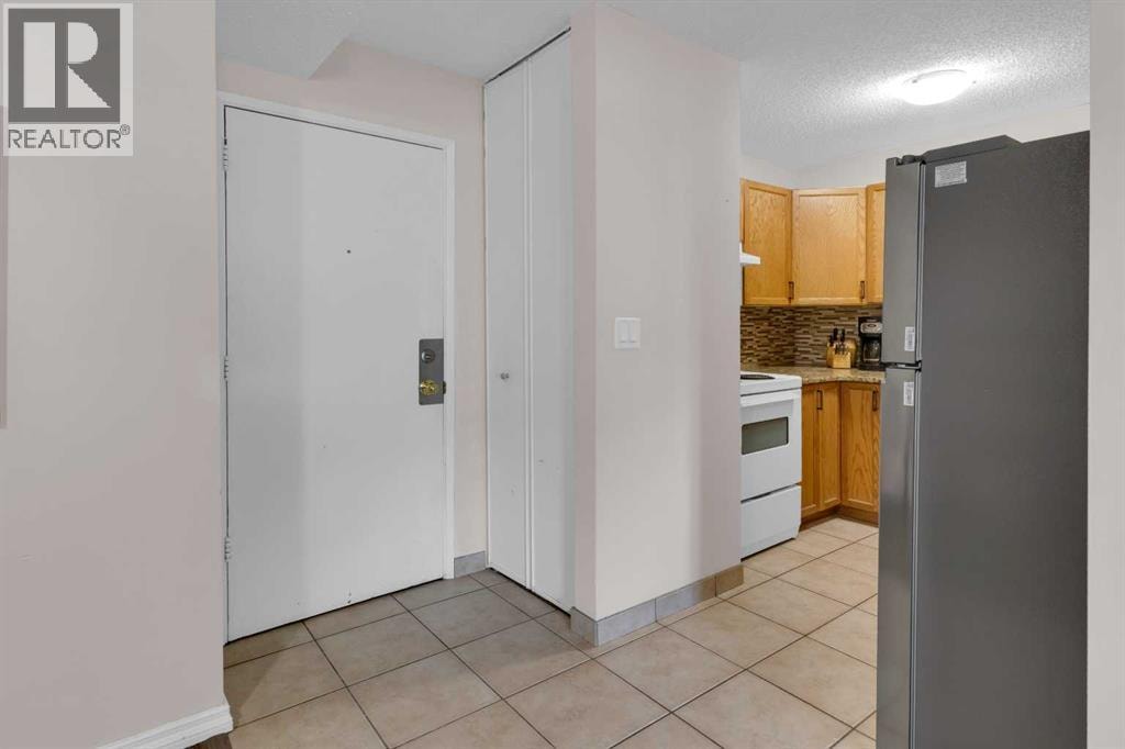 107A, 5601 Dalton Drive NW — photo 3