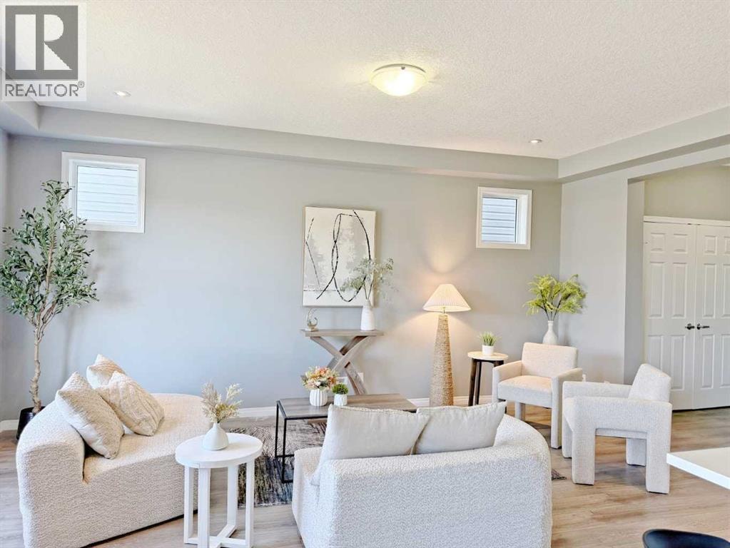285 Windrow Crescent SW — photo 10