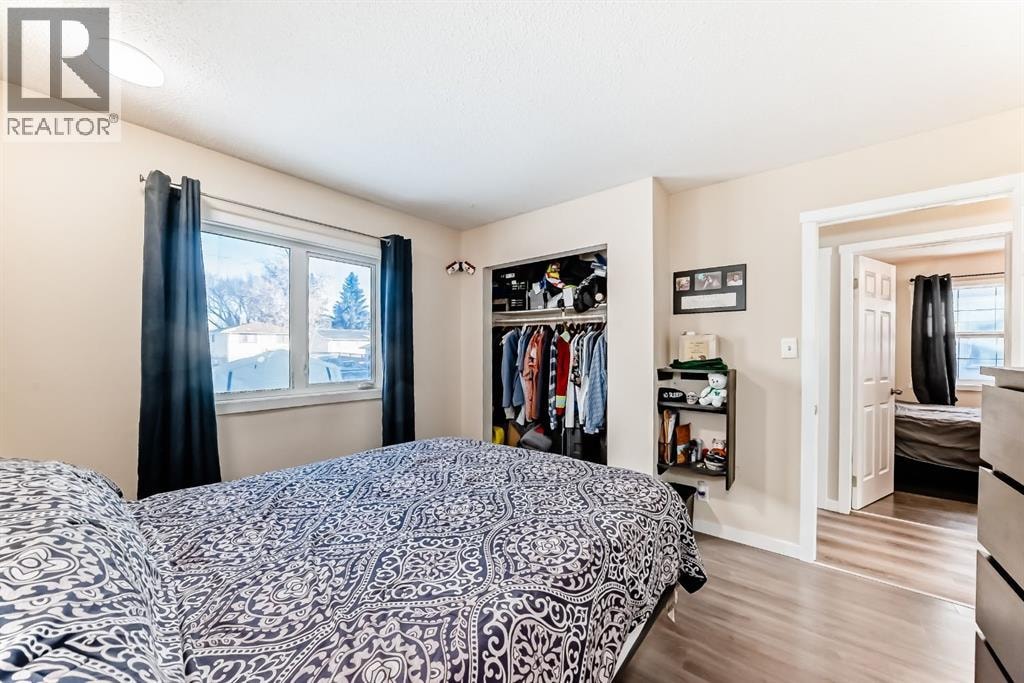 3221 32A Avenue SE — photo 16