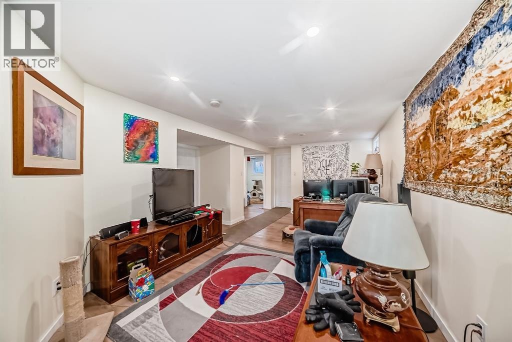3221 32A Avenue SE — photo 25