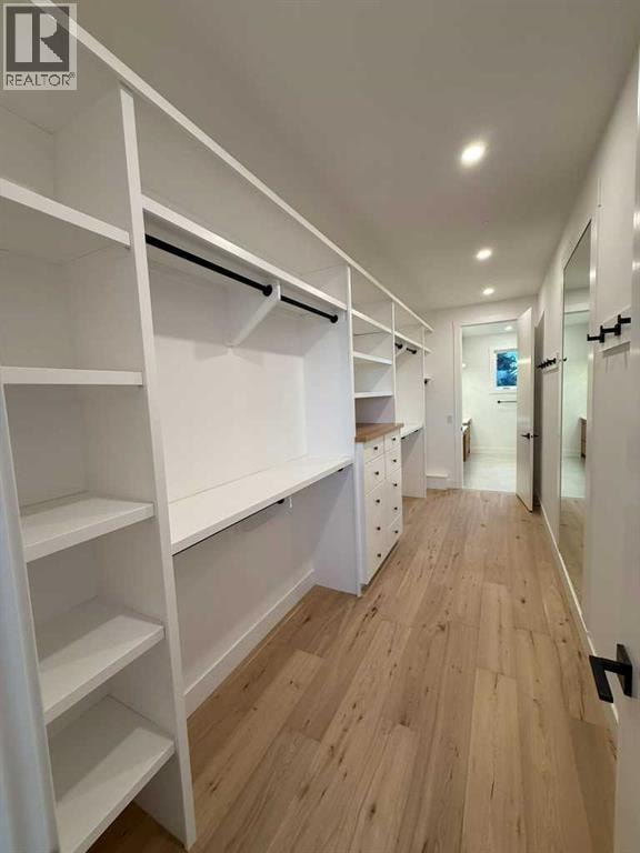 1924 10 Avenue NW — photo 35