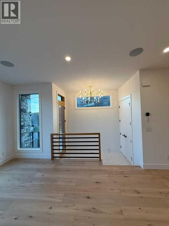 1924 10 Avenue NW — photo 3