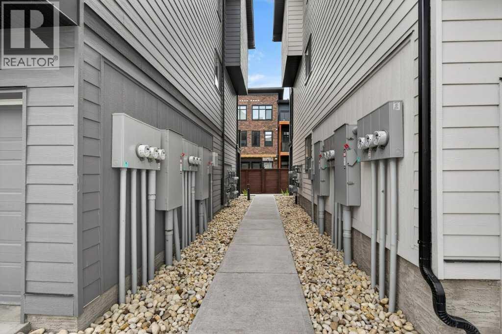 606, 550 Seton Circle SE — photo 39