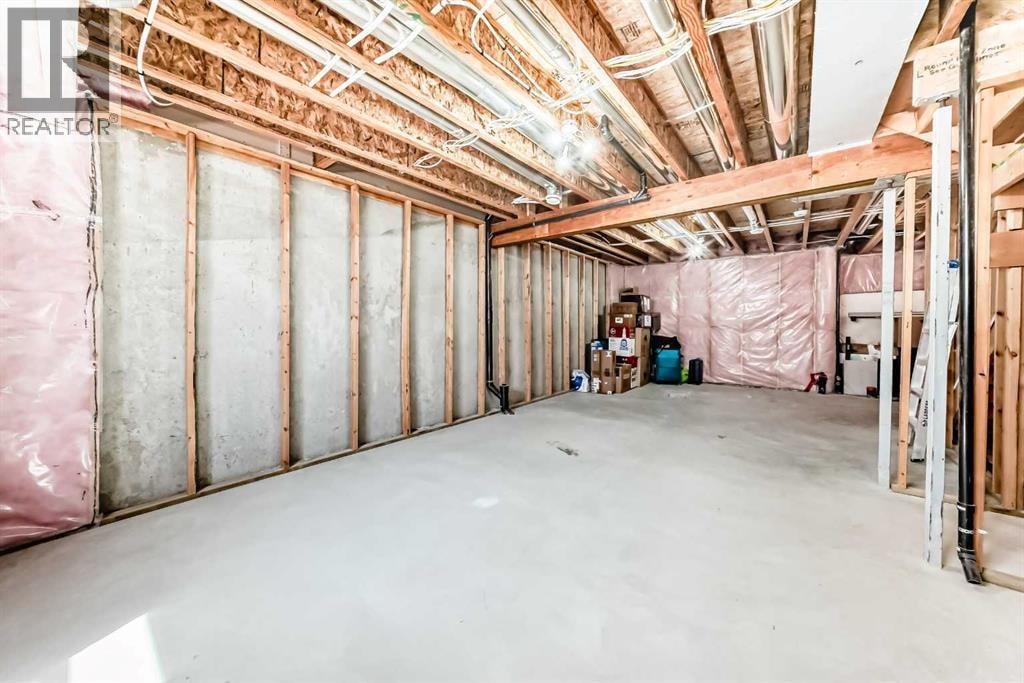 102 Saddlelake Terrace NE — photo 37