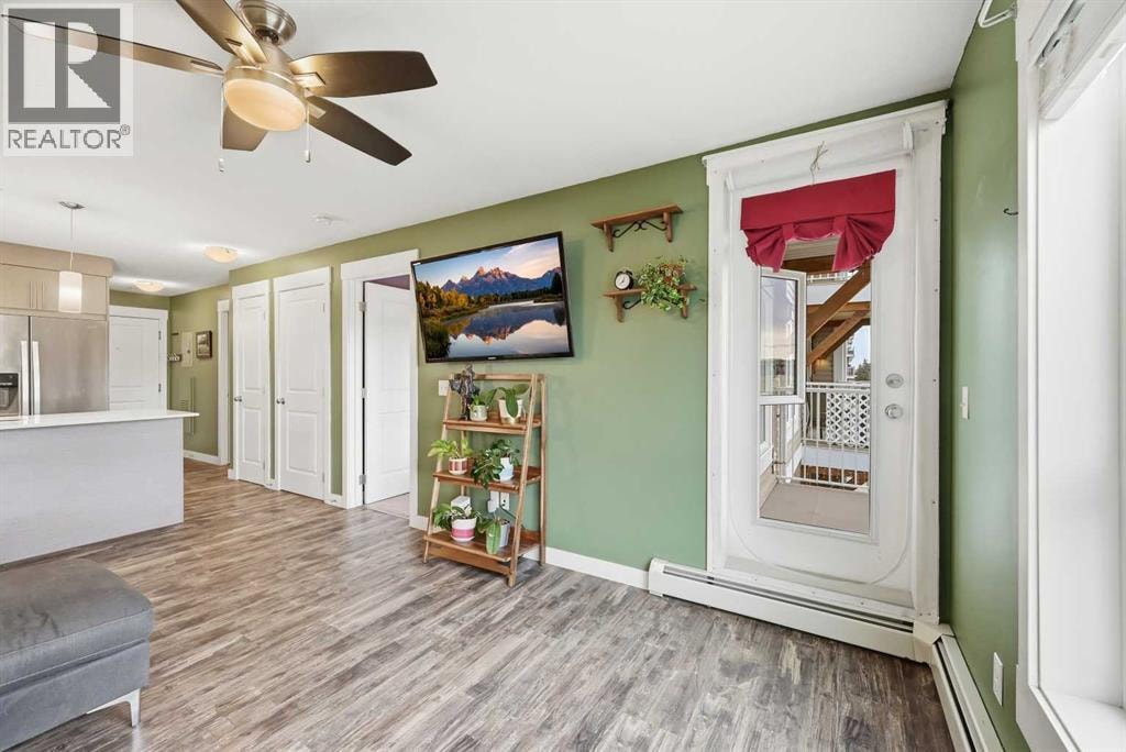 7206, 302 Skyview Ranch Drive NE — photo 14