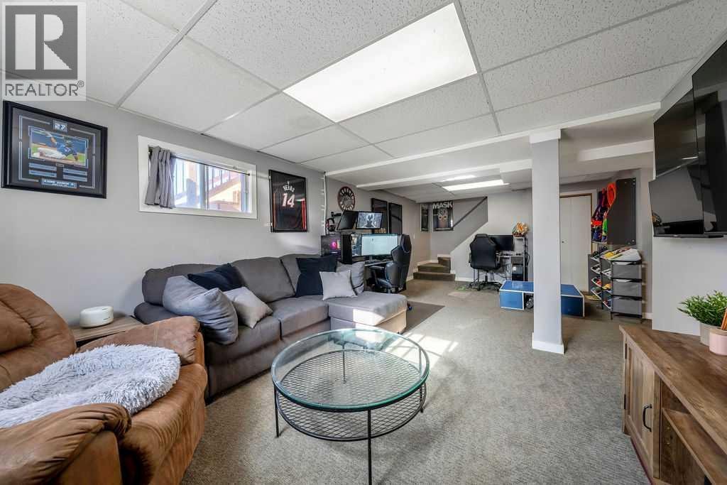 101 S Railway Street — photo 14