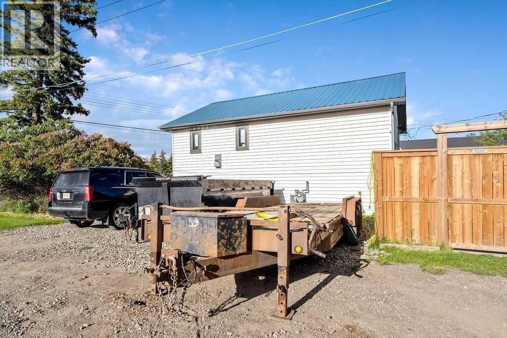 101 S Railway Street — photo 28