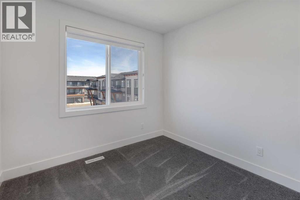 804, 10060 46 Street NE — photo 22