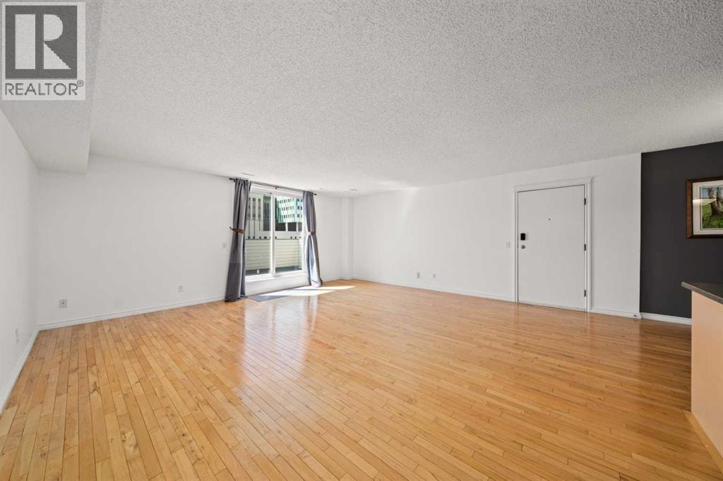 804, 1540 29 Street NW — photo 3
