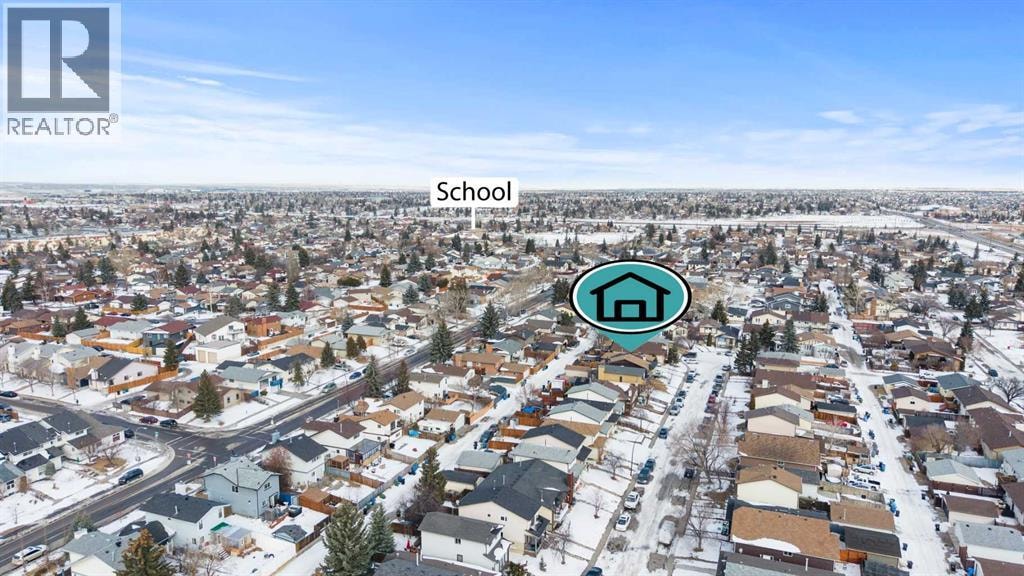 58 Templeson Crescent NE — photo 31