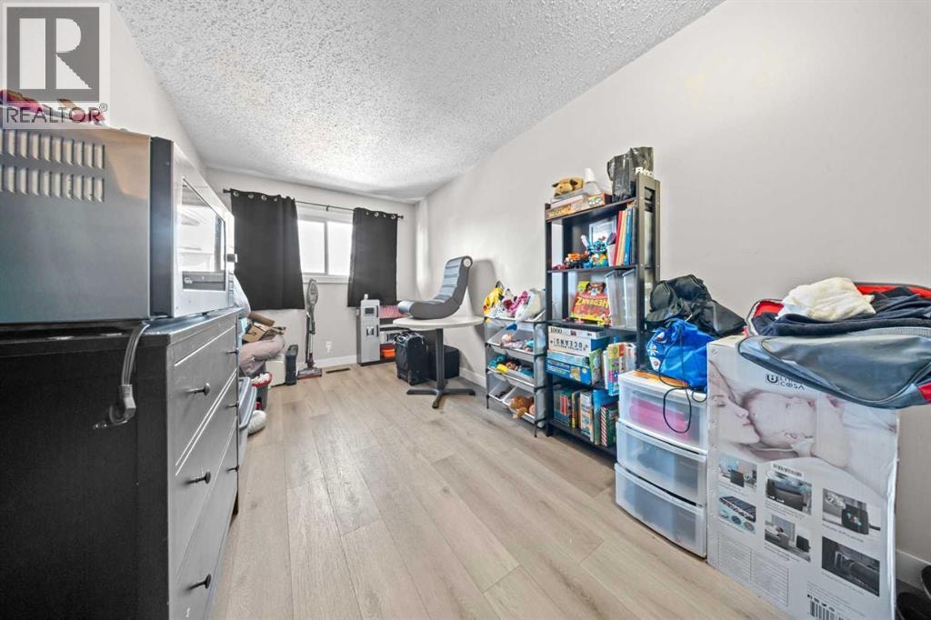 58 Templeson Crescent NE — photo 13
