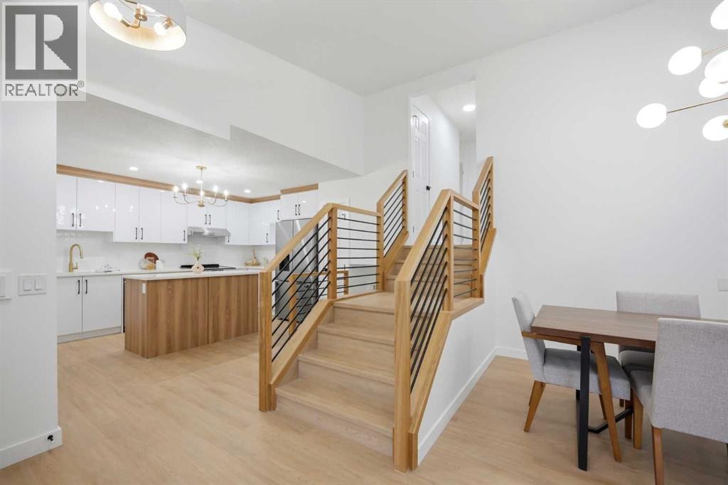 300 Edgehill Drive NW — photo 12