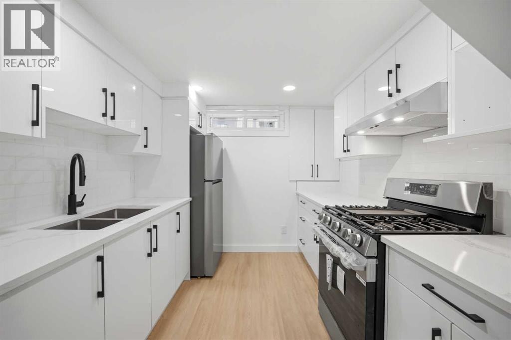 300 Edgehill Drive NW — photo 37
