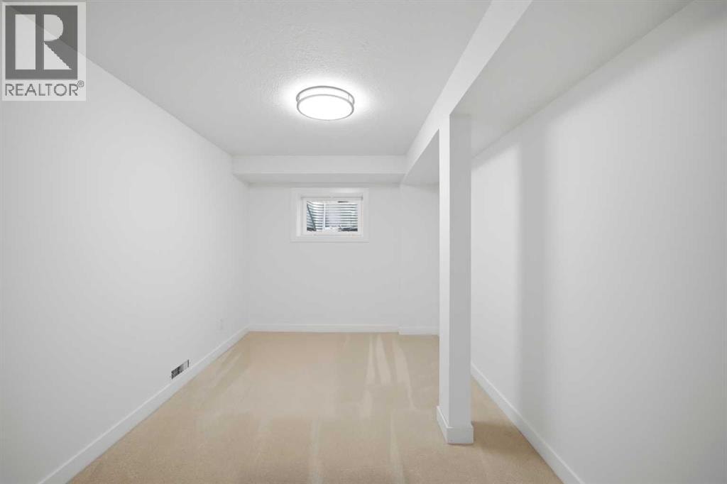 300 Edgehill Drive NW — photo 39