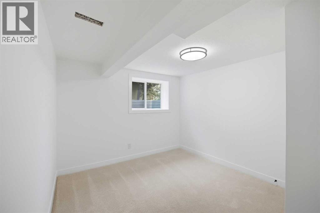 300 Edgehill Drive NW — photo 40