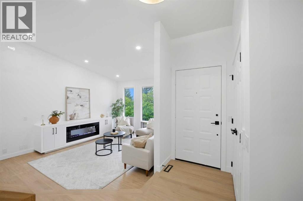 300 Edgehill Drive NW — photo 7