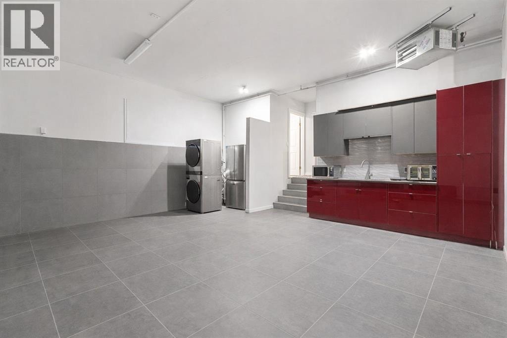 40 Wood Crescent SW — photo 23