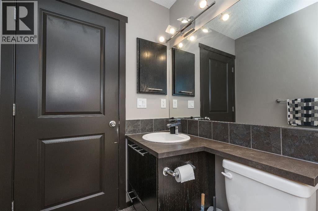 702 Panamount Boulevard NW — photo 21