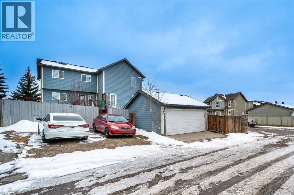 702 Panamount Boulevard NW — photo 33